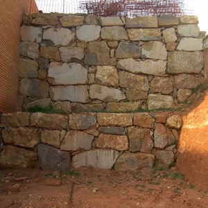 Excavaciones Laron